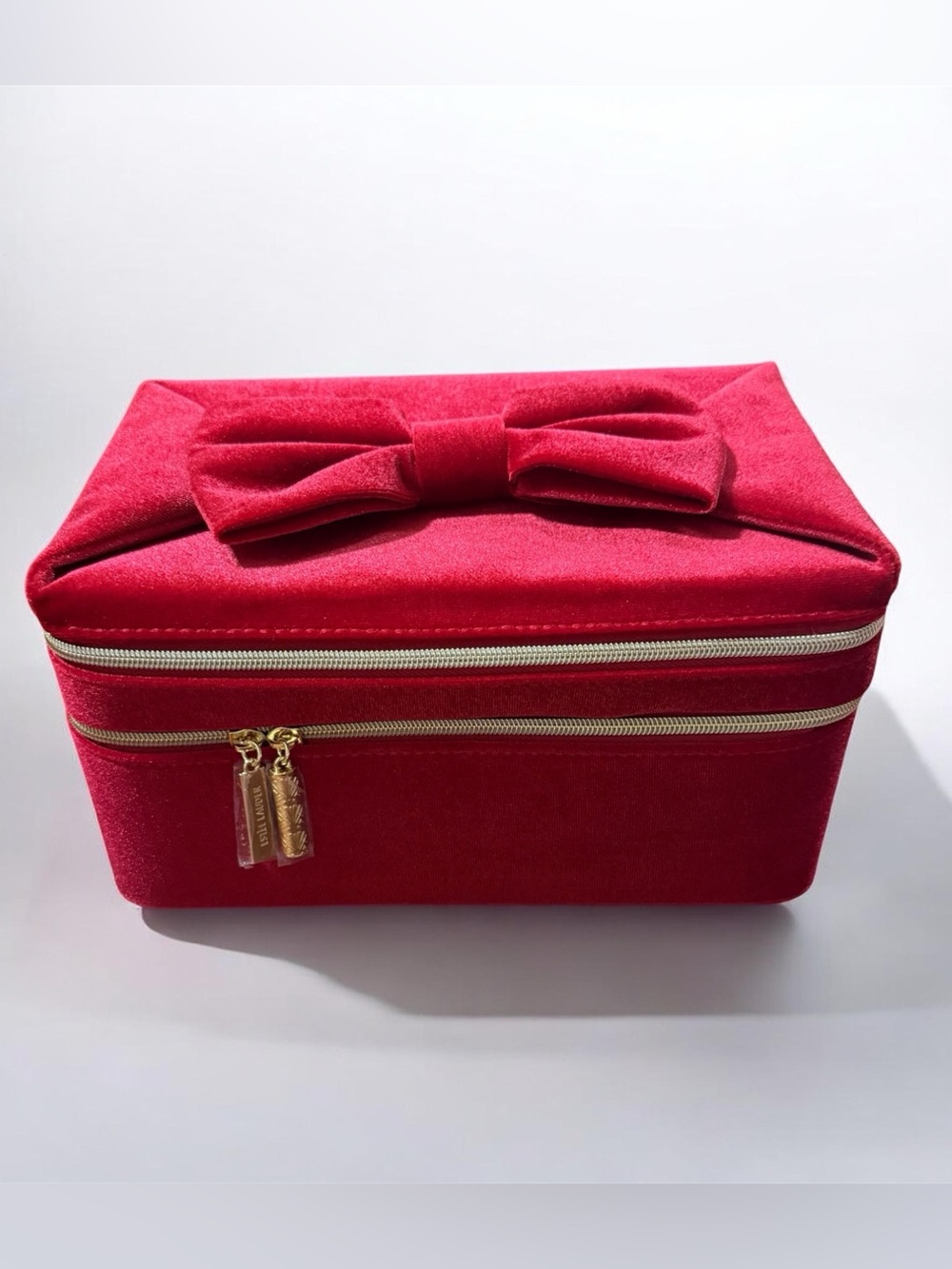 Estee Lauder Red Velvet Train Case NWOT